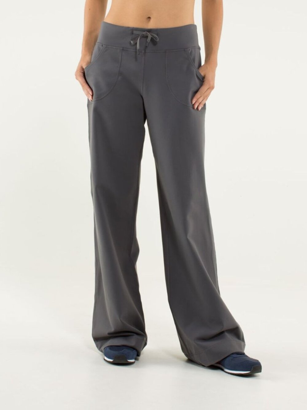 Lululemon Still Pant 31" - 10 Soot Light